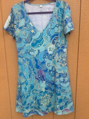 Blue and Purple Paisley Floral V-Neck Dress. Medium